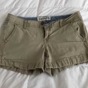 Aeropostale khaki shorts